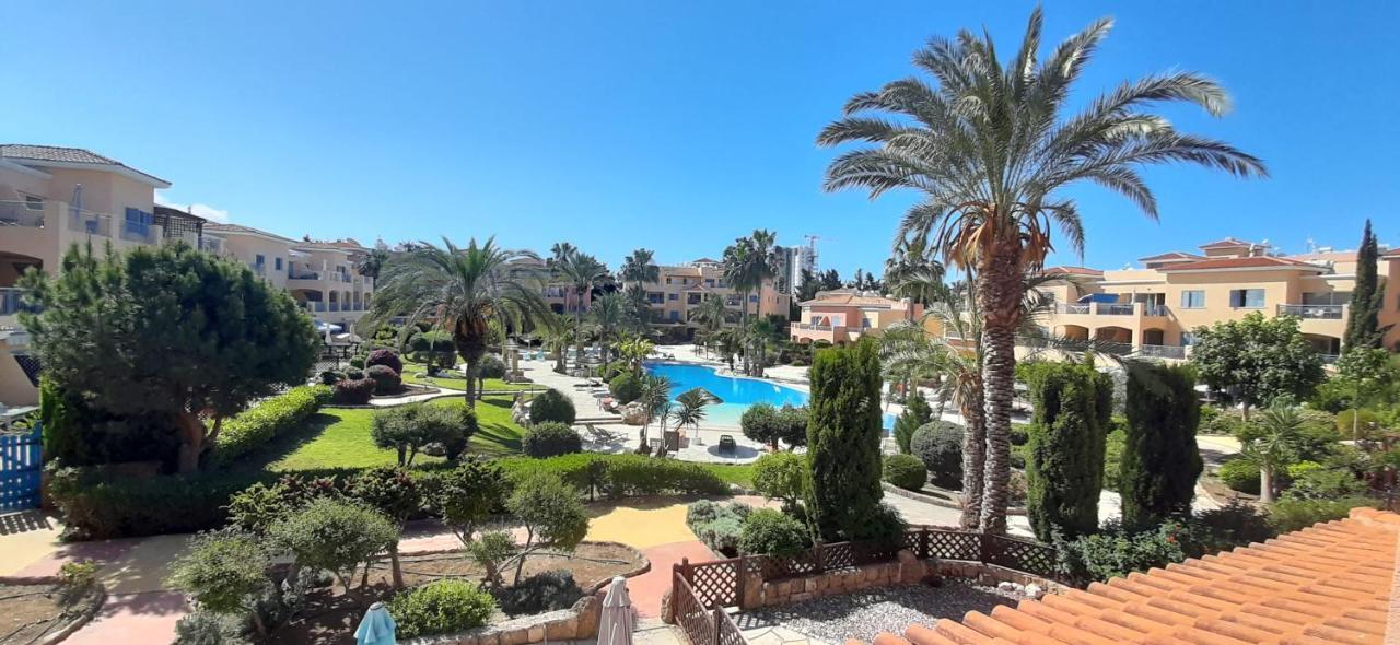 Limnaria Gardens - Superb Modern 1 Bed Apartment With Pool Views Paphos Exterior foto