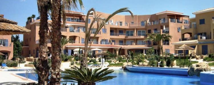 Limnaria Gardens - Superb Modern 1 Bed Apartment With Pool Views Paphos Exterior foto